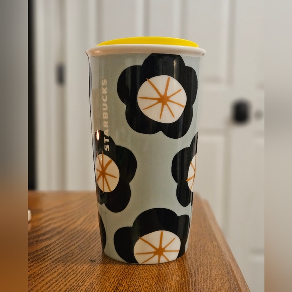 Green Spring Black Floral Starbucks Coffee/Tea tumbler 12 fl oz - Picture 5 of 5